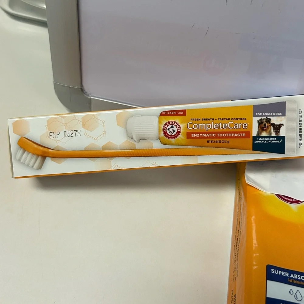 Arm & Hammer Training pads, Toothpaste & toothbrush BUNDLE